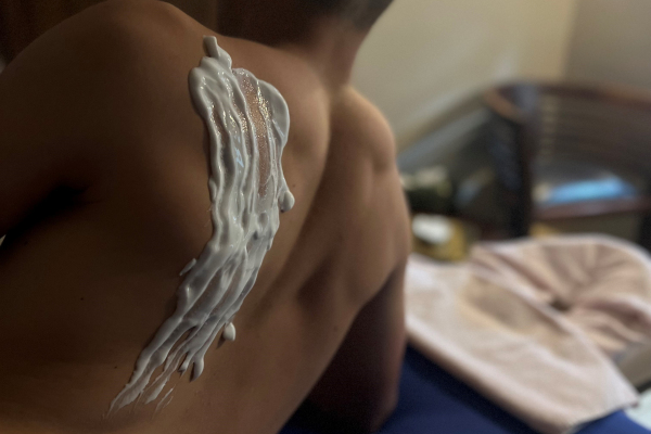 Cream back and neck massage 45´ °nourishing°
